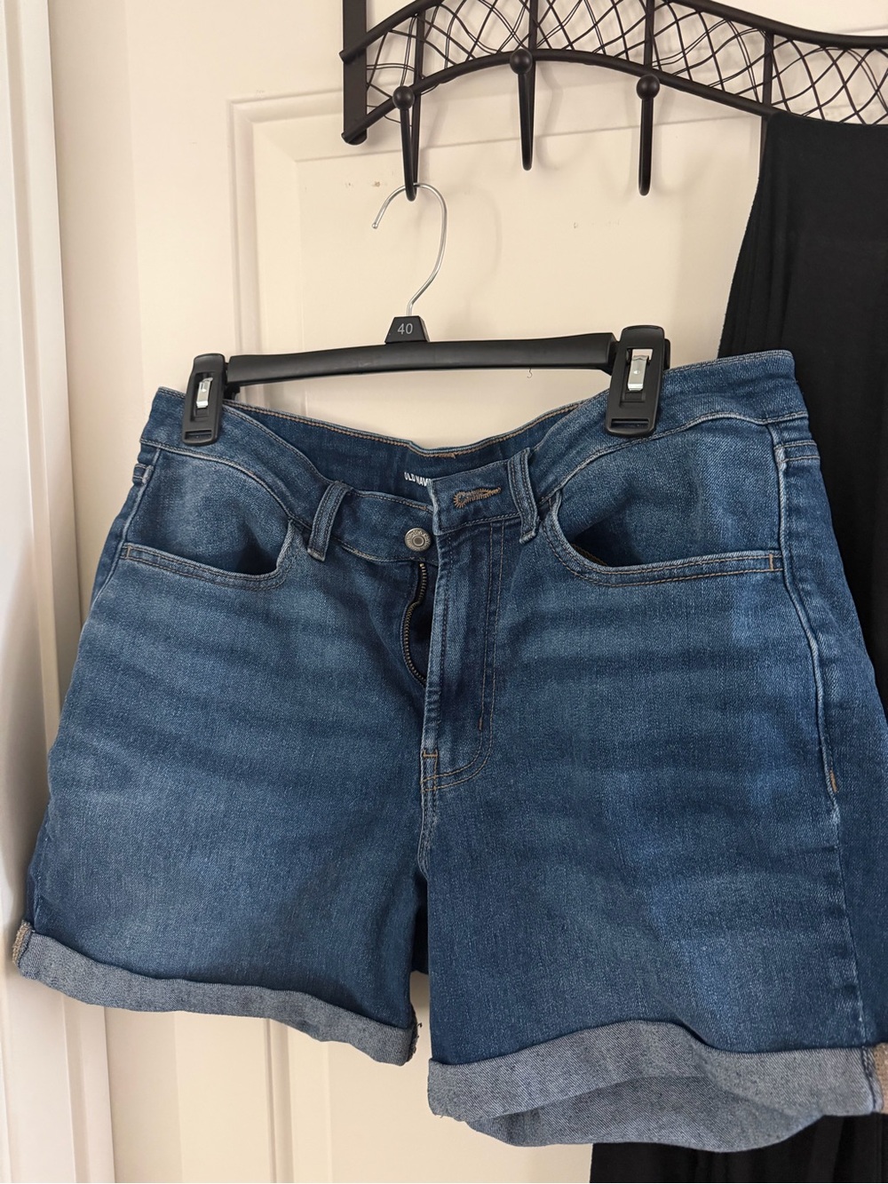 Old Navy High Rise Wow Shorts - size 12